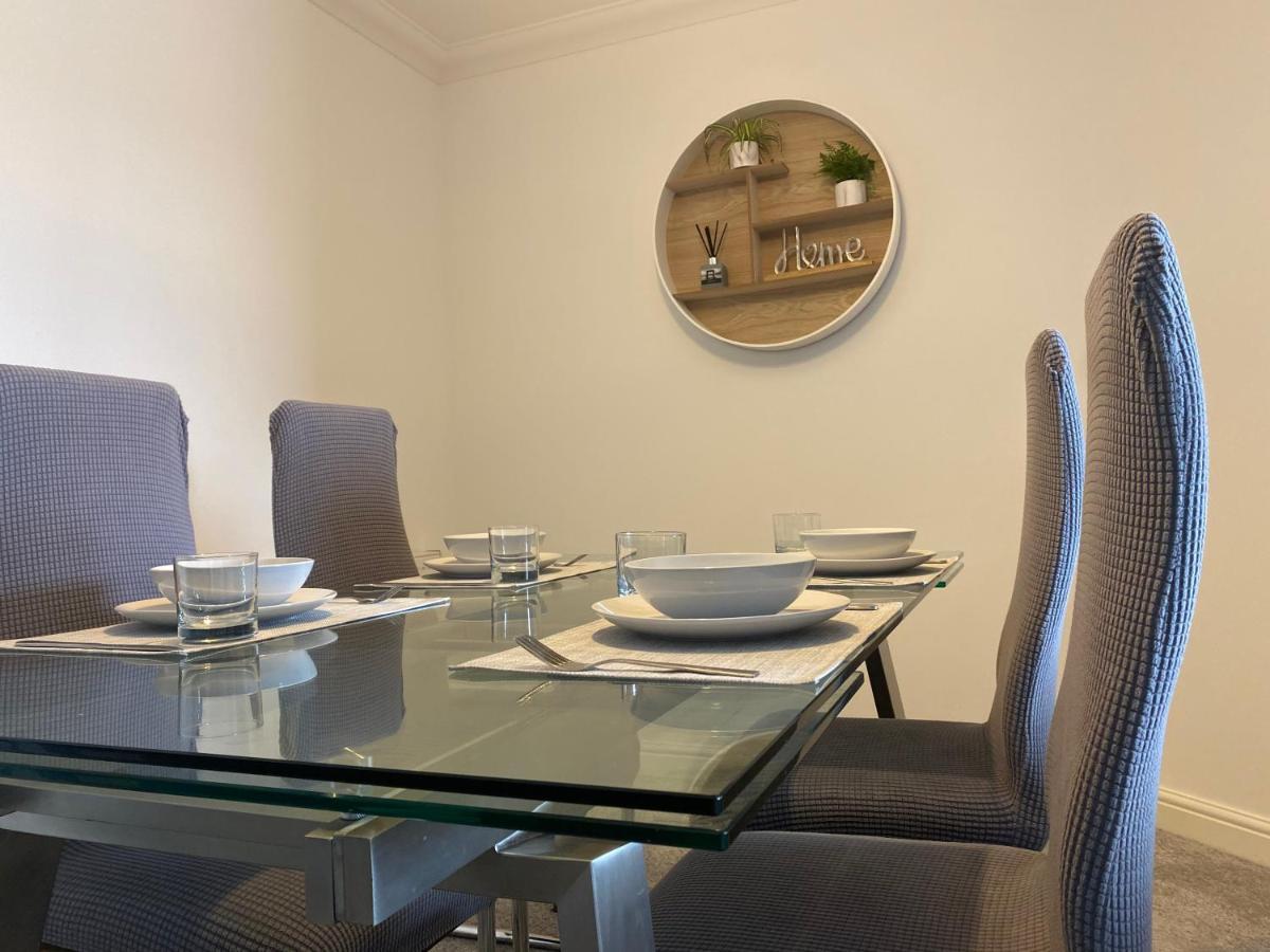 The Duplex Nairn- Spacious 3 Bedroom With Sunny Balcony Exteriör bild