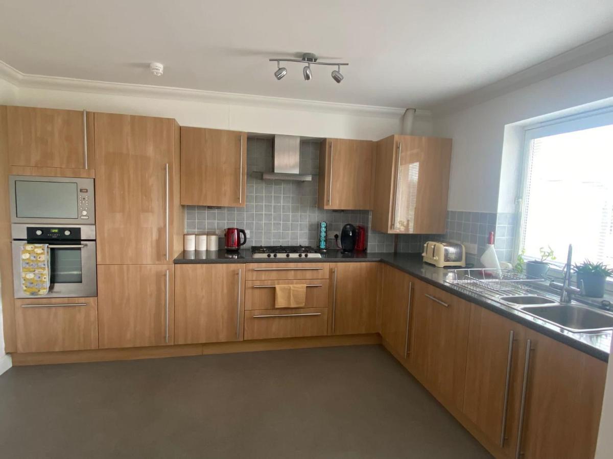The Duplex Nairn- Spacious 3 Bedroom With Sunny Balcony Exteriör bild